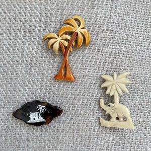 Vintage Brooch Trio - Tropical Theme 🌴🌴